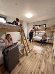 Tsuruga Hostel TOMARI Sustainable Stay