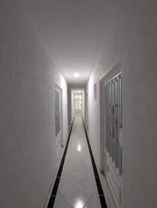 Minimalist suite, Excellent location