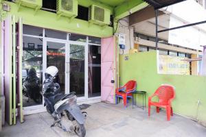 RedDoorz at Jalan Bangau Palembang