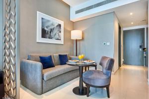 Five Star Canal View Studio DAMAC Maison Privé Business Bay Pool Spa and Valet by Stayfinity