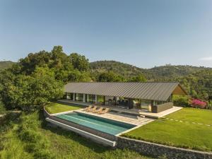 Designer 3-Bedroom Villa with Panoramic Ocean View