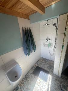 Henrys Cozy Tiny House - ruhig, Garten, Talblick, Natur