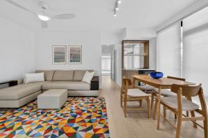 Spacious North Bondi Apt w Balcony near beach