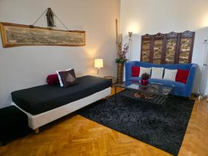 Bohemian Apartment in Historic Centre with Air-conditioning