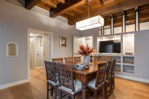 Palazzo del Gesu Boutique Grand Residence - 4BR