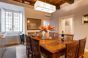 Palazzo del Gesu Boutique Grand Residence - 4BR