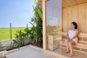 Wellness 3 BR Private Pool, sauna , ice bath ,office and Concierge Service