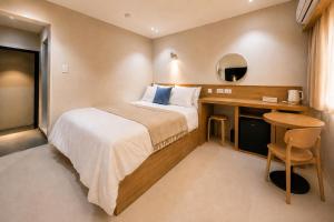 Bluedot Hotel