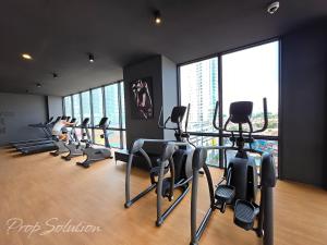 SPACE Residency Moon Inn Homestay 3BR Near KSL