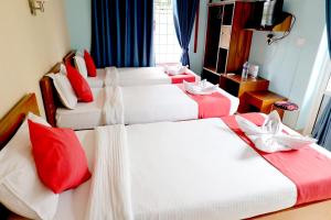 Royal Garden Resort