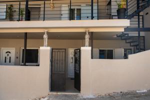 Perdika center rooms