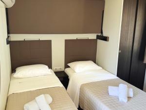 Chrissa Camping Rooms & Bungalows