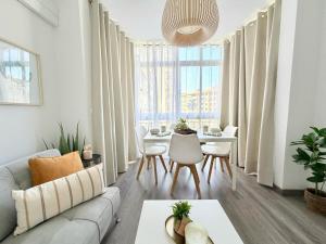 VIS3 - Newly Renovated Apartment with AC and Lift - Central Torremolinos