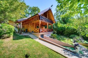 Holiday Home With Pool And Wellness - Happy Rentals