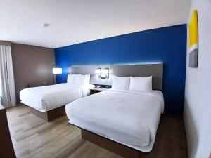 Comfort Inn near Downtown & Blue Ridge PKWY