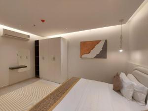 Elevate Eight - Modern 1BR in Al Khobar