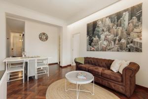 Enjoy Apartments Paz 1 - Bright apartment near Sagrada Familia