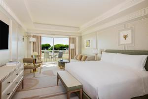 Rome Cavalieri, A Waldorf Astoria Hotel