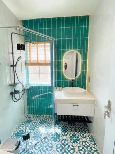 Biệt thự 4 phòng ngủ - Cạnh bể bơi Novaworld Phan Thiết