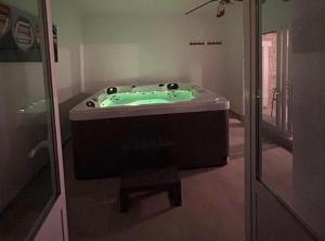 Lanterna Apartment with Hot-Tub