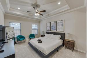 Your Vibrant Dallas Getaway Home