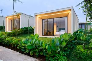 Grand Luxcamp Soebi Farm Cikole by Horison