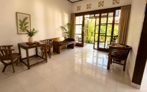 Pucuk Rejuna Guest House