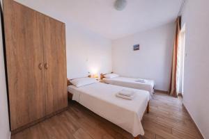King Apartments