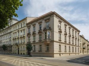 Le Jardin - Elegant Suites by Fragola Collection