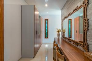 Villa Nishiki - Tropical 5BR Luxe Villa with 20m Pool, Gym & Karaoke