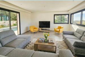 Villa Vence Riviera, piscine, suites, parking
