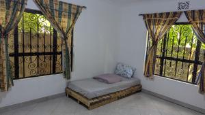 Amani Safari Homestay