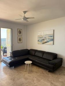 Luxury House with 3 Bedrooms, Sea Wiew and Swimming Pool in a quiet Residence