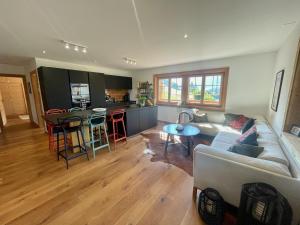 3 bedroom Modern Alpine Escape