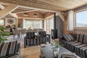 Chalet STEM - by Care Concierge