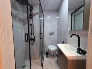 Ada Park Hotel