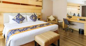 Best Western Plus Metro Clark