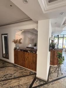 Cleo Hotel