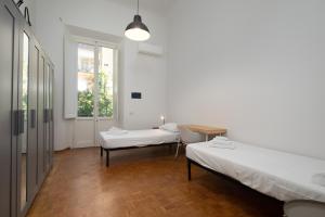Spacious Florence Retreat