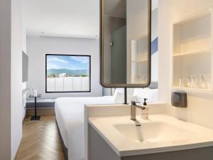 Bedz Hotel Ban Bueng