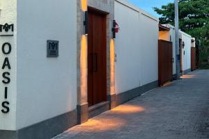 Oasis Residences Sanur - Two Modern 3-BR Villas with Private Pools & Fast WiFi