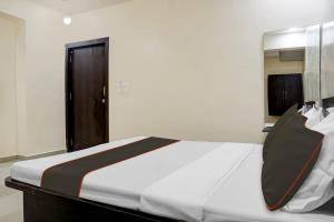 Hotel O Parinda Lodging