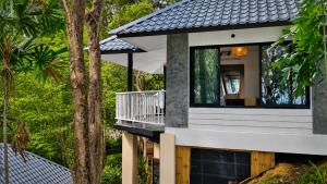 Moonlight Bay Resort