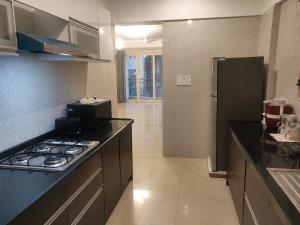 2BHK Luxurious Apt near BKC