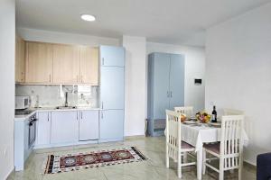 One Bedroom Apartment In Saranda - 001 - Happy Rentals
