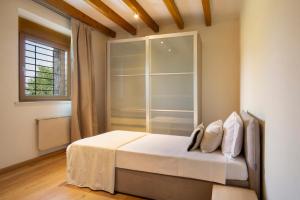 Cepage apartment Peschiera del Garda Wineyard view