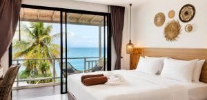 Moonlight Bay Resort