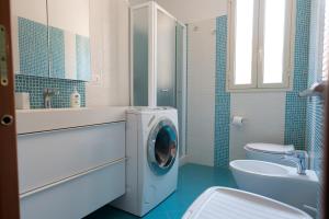 GuestHost - Casa Mirka in Pozzallo with Parking
