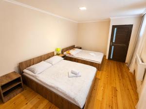Ekas guest house