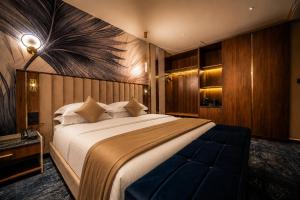 Hotel Supreme